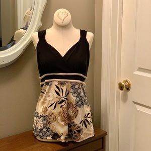 Empire waisted crossover tank sleeve less blouse